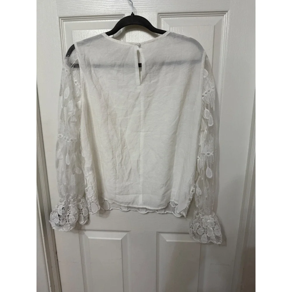 White Embroidered Lace Mesh Long Sleeve‎ Top with Bell Cuffs Size Large